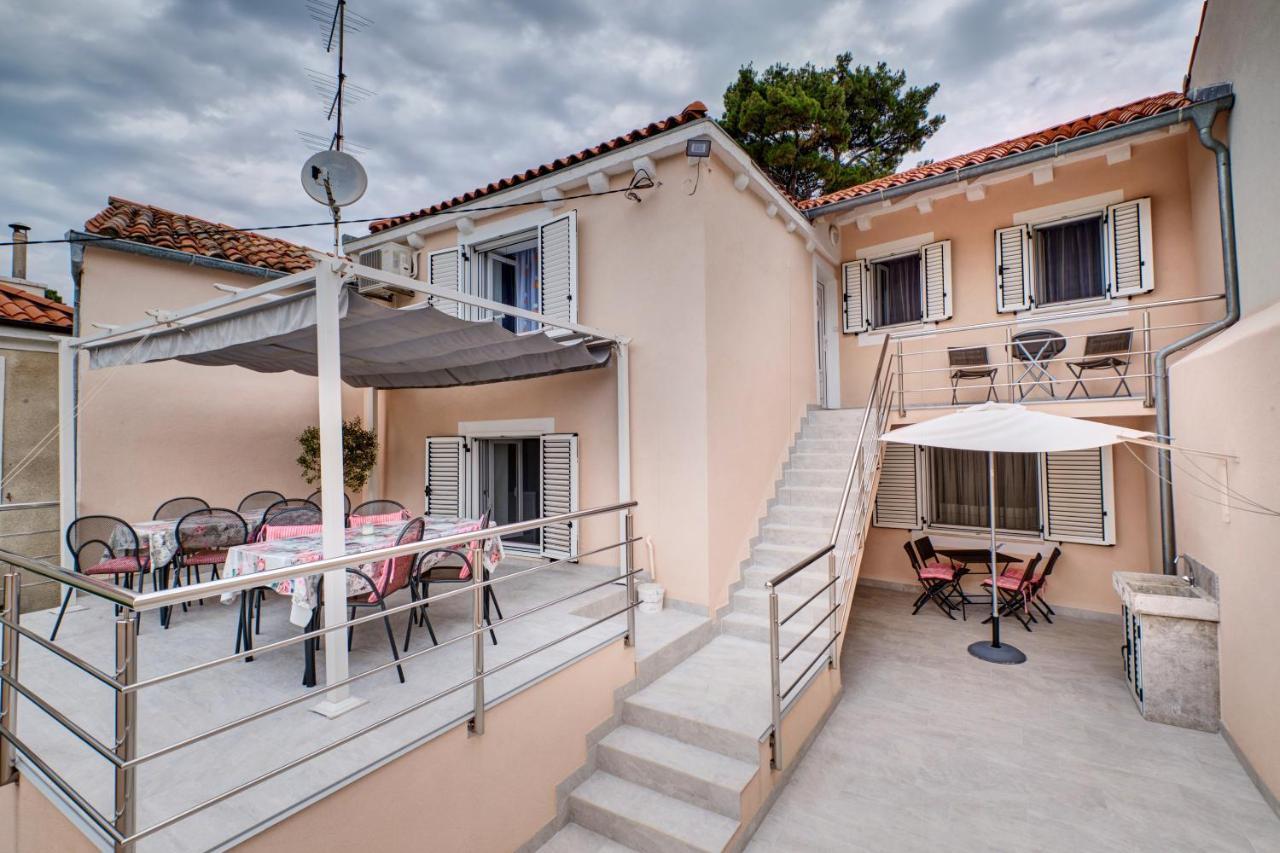 Apartments Ljubica Veli Lošinj Exterior foto