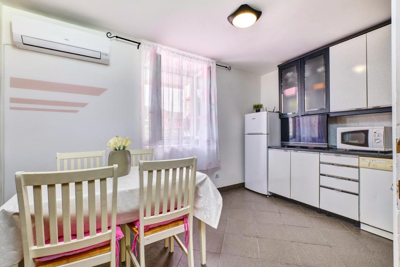 Apartments Ljubica Veli Lošinj Exterior foto