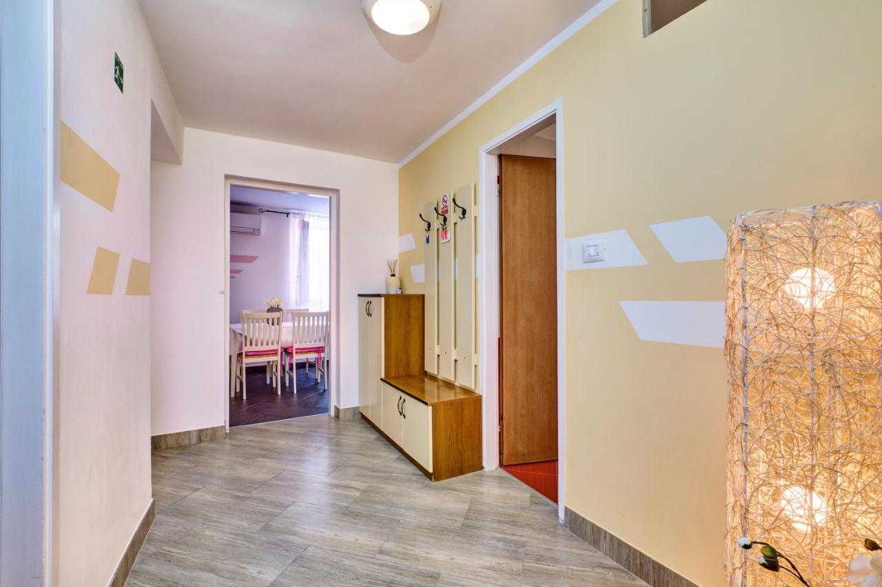 Apartments Ljubica Veli Lošinj Exterior foto