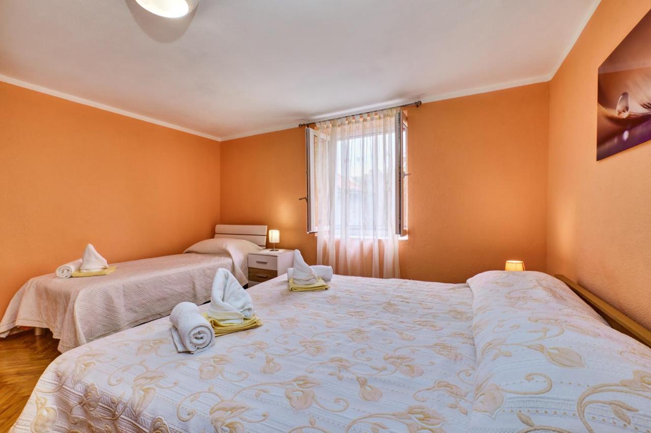 Apartments Ljubica Veli Lošinj Exterior foto